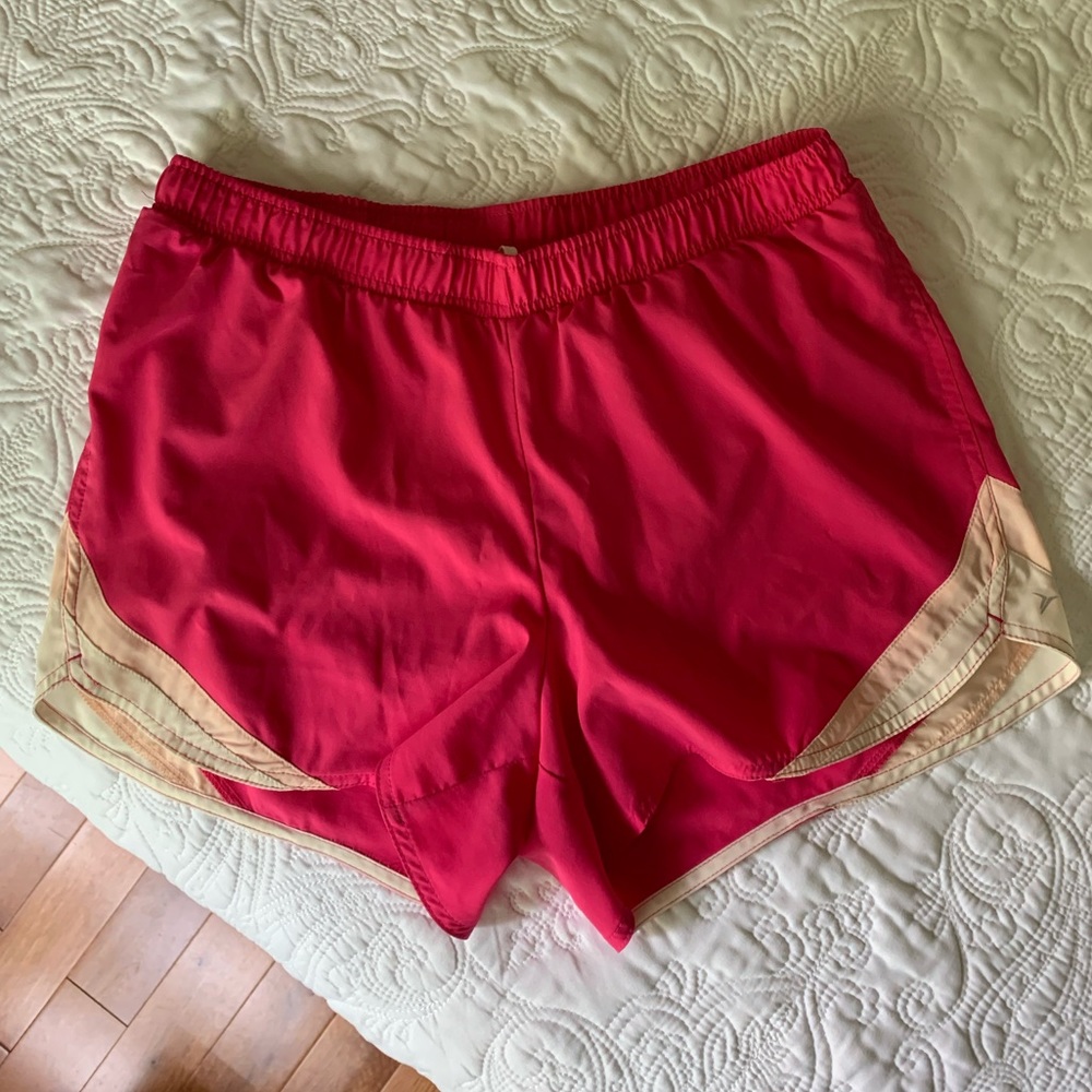 Old navy Tall active shorts